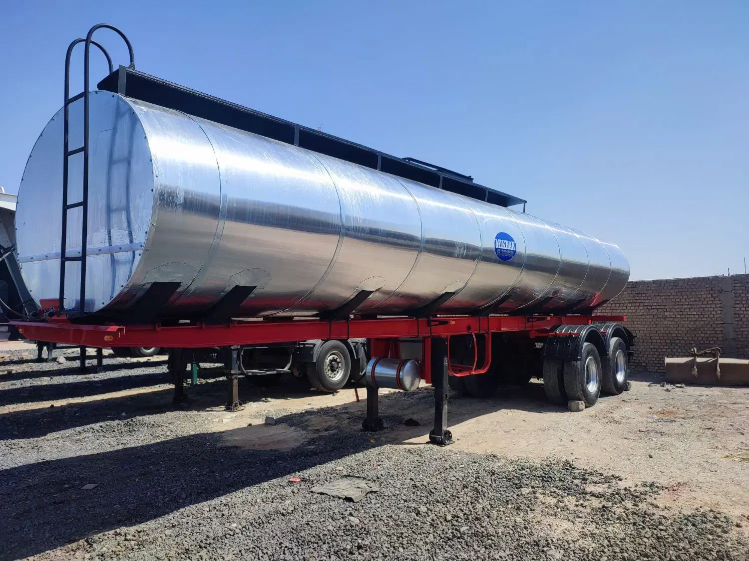 ماشین سنگین تانکر دوجداره قیر|خودرو سنگین|اهواز, ۲۴ متری|دیوار