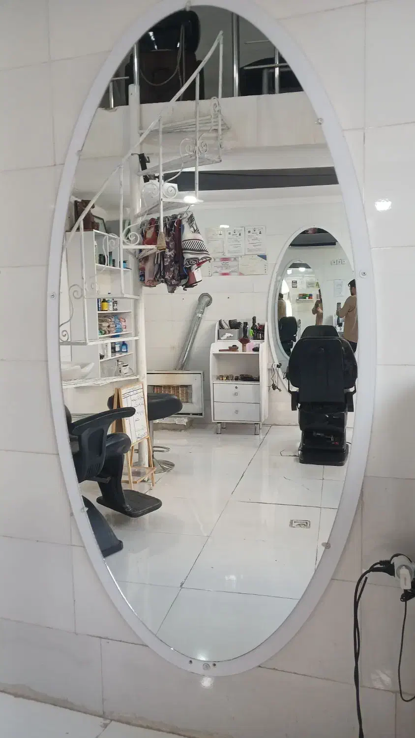 دکور آرایشگاه /شیک /۵ میلیون|آرایشگاه و سالن‌های زیبایی|اردبیل, |دیوار