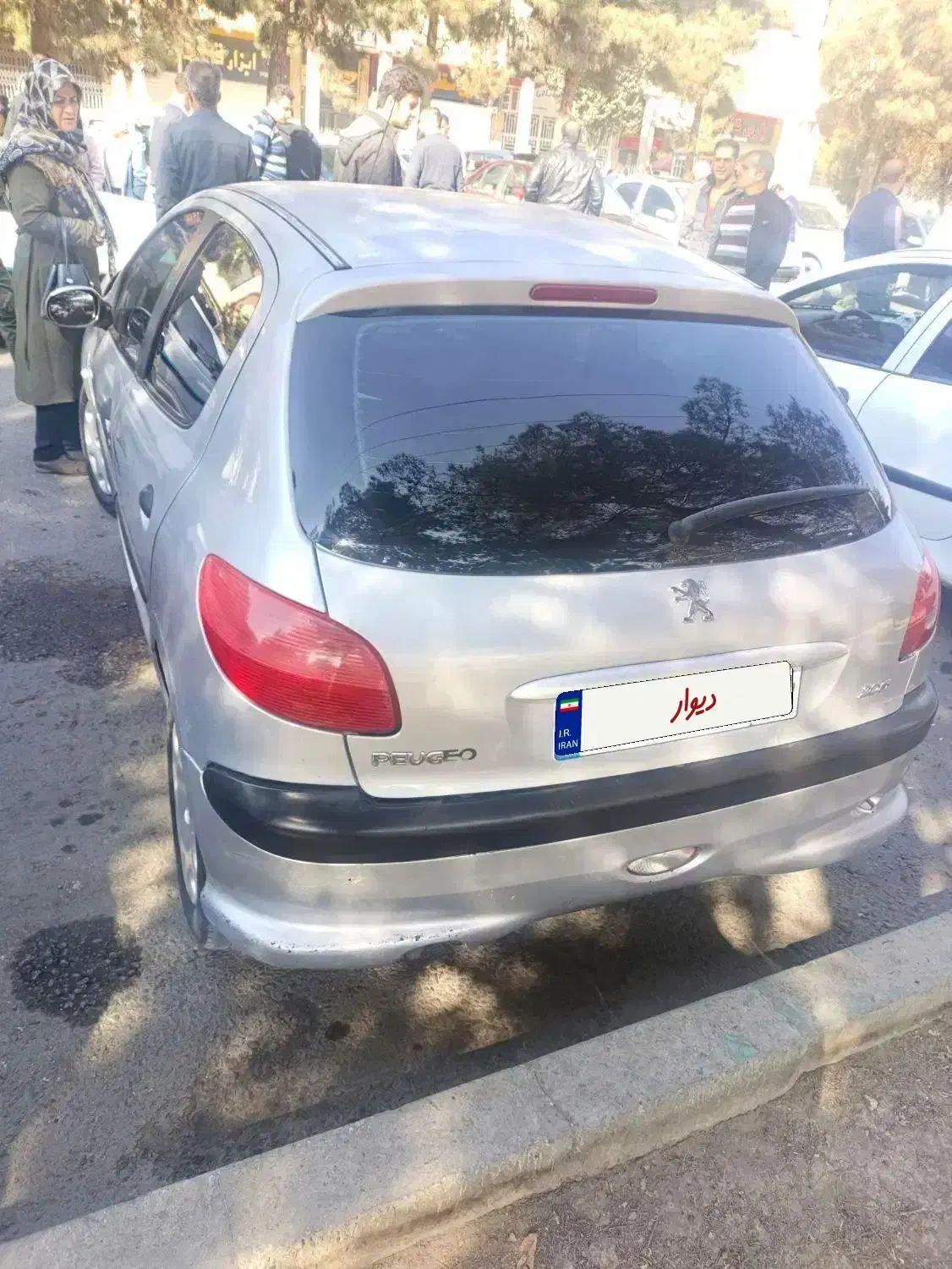 206تیپ2|خودرو سواری و وانت|لنجان, |دیوار