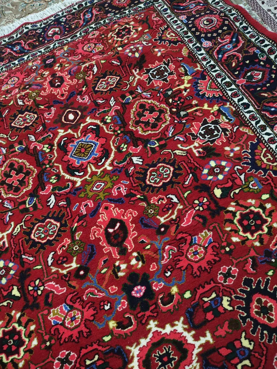 فرش دستباف|فرش|ملایر, |دیوار