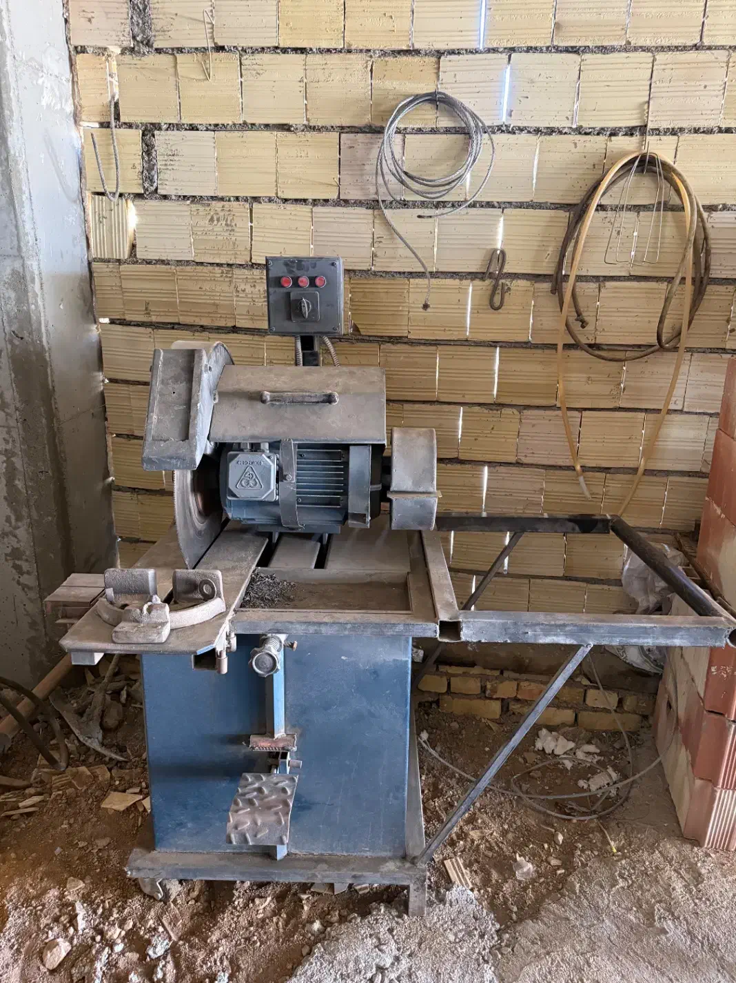 اره اتشی|ماشینآلات صنعتی|تاکستان, |دیوار