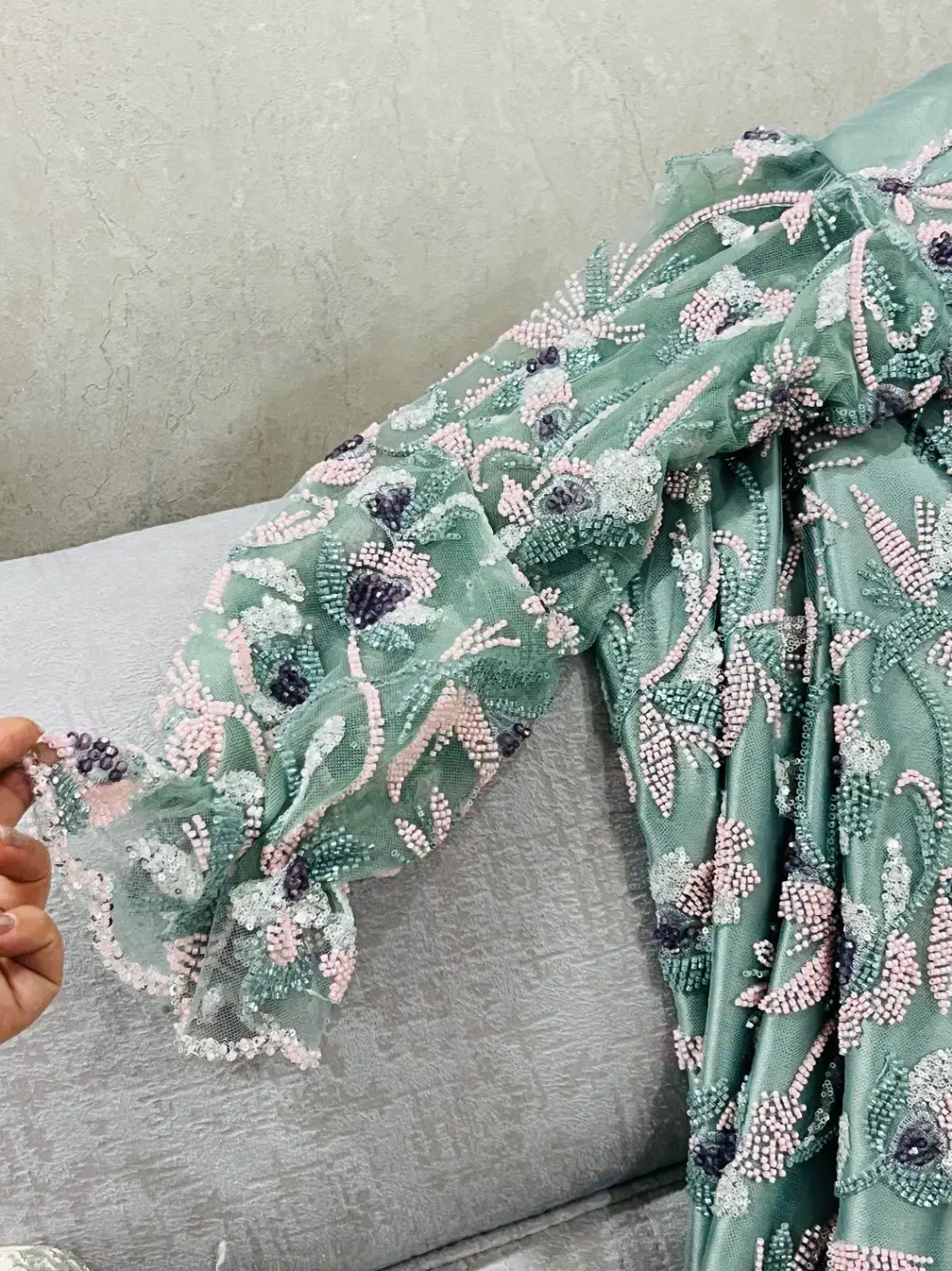 لباس مجلسی|لباس|یاسوج, |دیوار