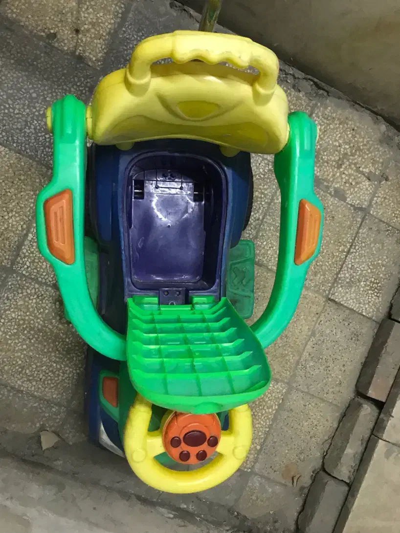 چهارچرخ کودک|اسباببازی بچه|تهران, بهجتآباد|دیوار