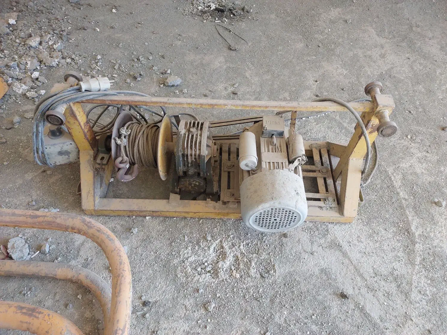 بالابر فروشی|مصالح و تجهیزات ساختمان|کامیاران, |دیوار