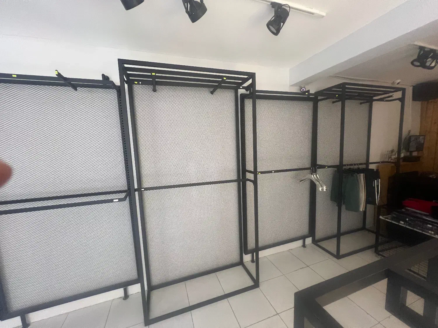 دکور فلزی|فروشگاه و مغازه|کیش, |دیوار