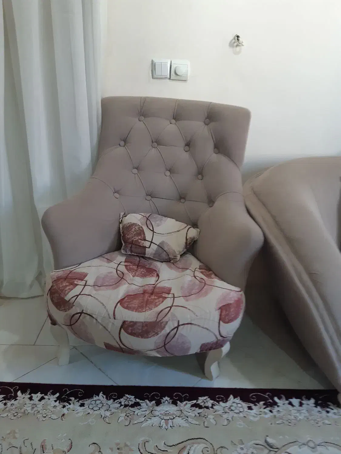 مبل راحتی ۷ نفره (رودان)|مبلمان خانگی و میز عسلی|رودان, |دیوار