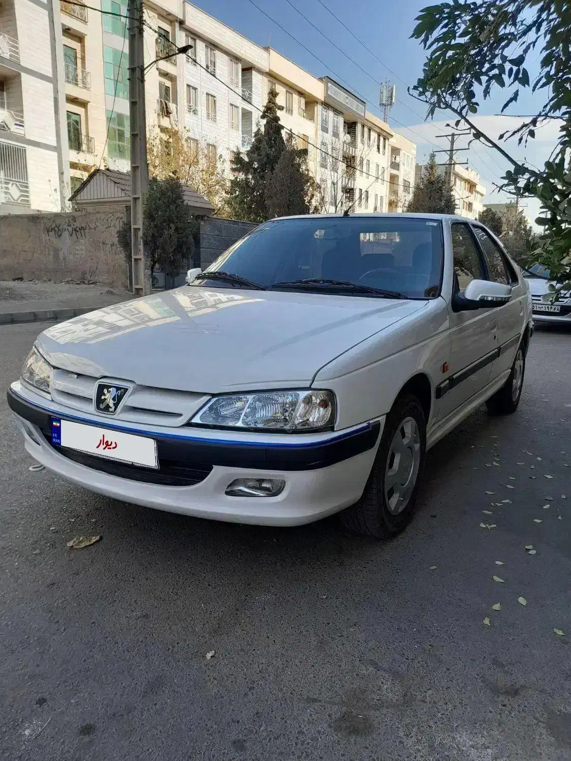 پژو پارس ۱۴۰۱ موتور جدید درجه یک|خودرو سواری و وانت|کرج, حصارک پایین|دیوار