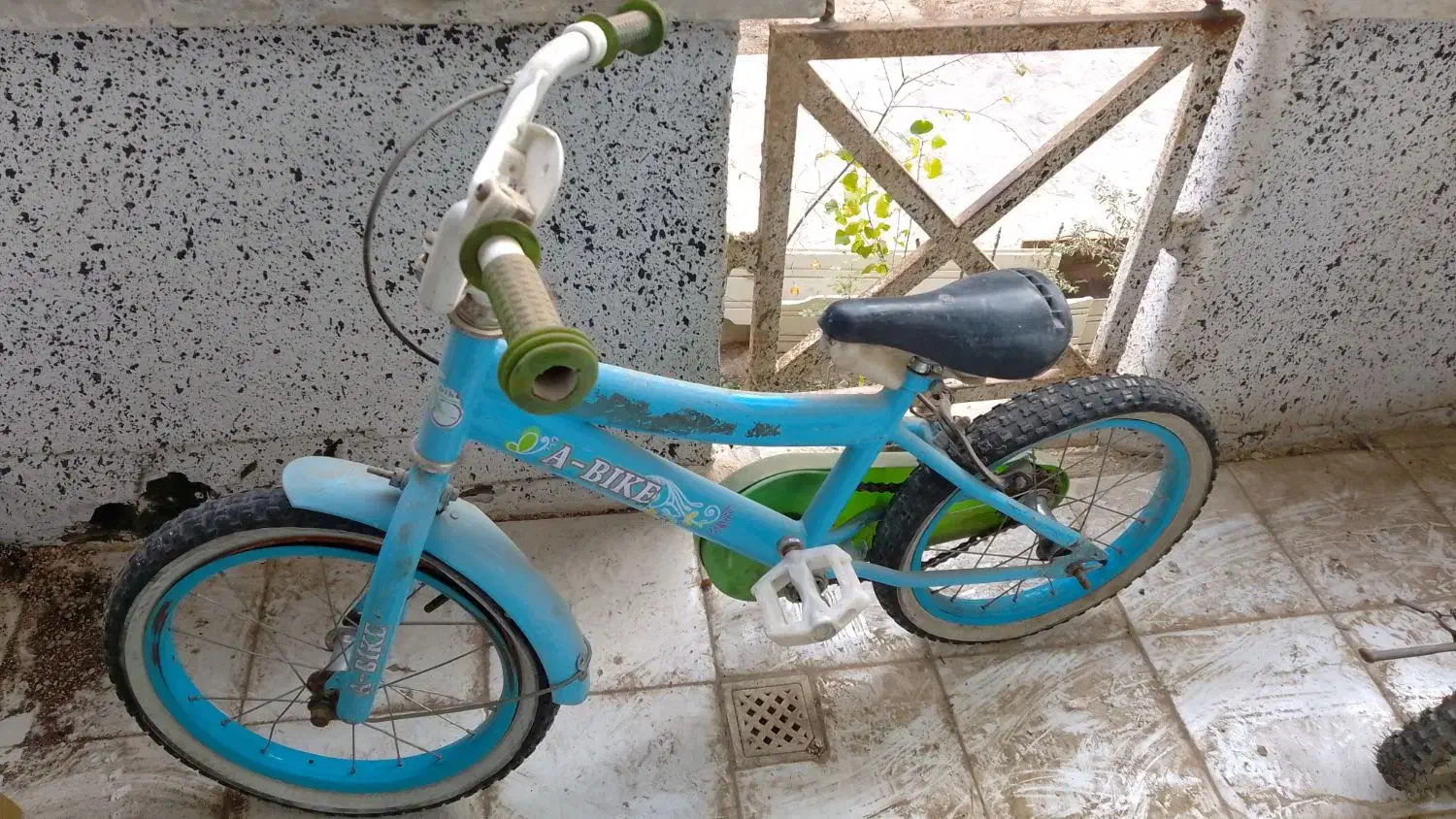 دوچرخه ی سایز ۱۶|دوچرخه، اسکیت، اسکوتر|محمدشهر, شهرک پیام (مهرالبرز)|دیوار