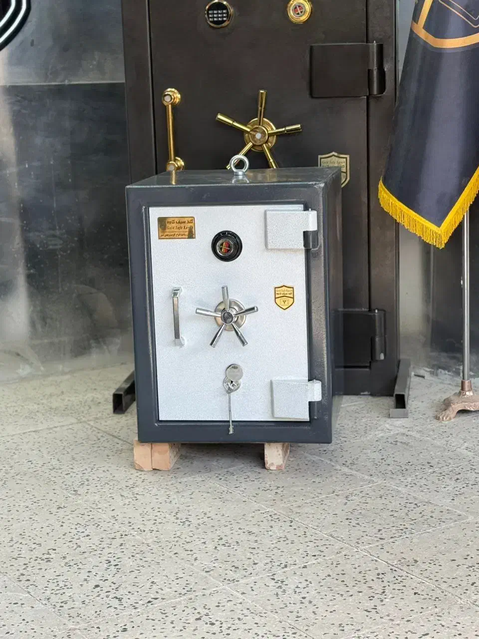 گاوصندوق مدل 550 سوپر استاندارد|ابزارآلات|بهار, |دیوار