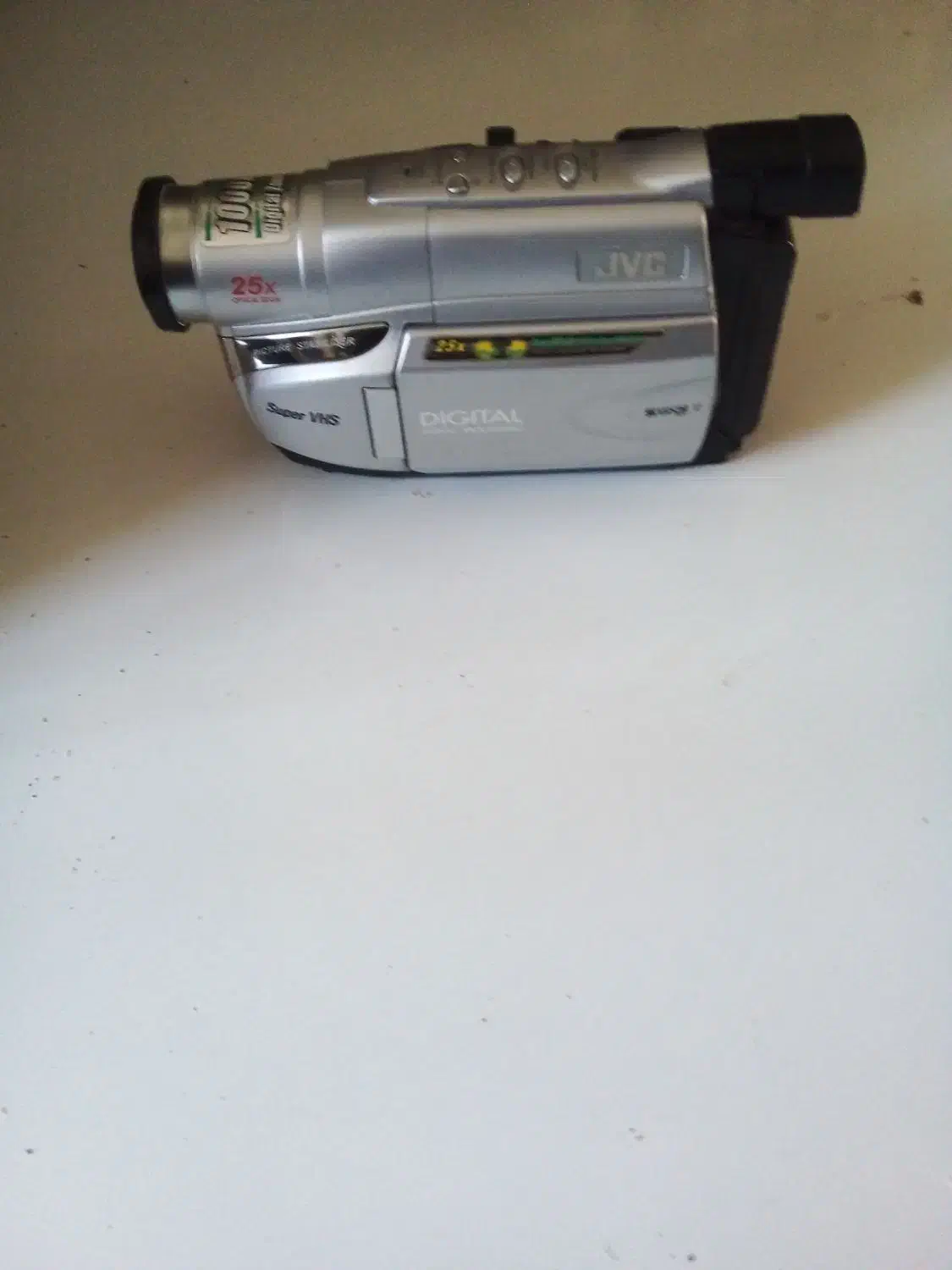 دوربین فیلمبرداری و عکس|دوربین عکاسی و فیلم‌برداری|شیراز, میانرود|دیوار