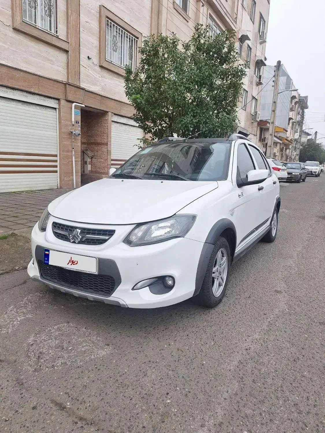 کوییکR مدل1401 سفیدمشکی|خودرو سواری و وانت|رشت, دیانتی|دیوار