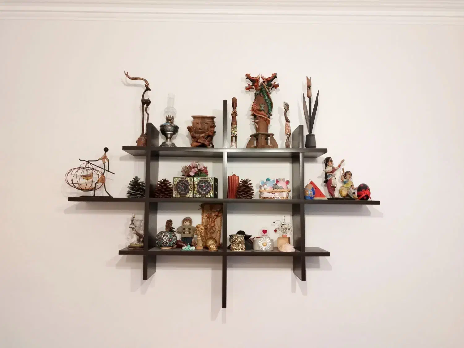 شلف دیواری سایز بزرگ بسیار نو  ۱/۷۰۰|کتابخانه، شلف، قفسه‌های دیواری|تهران, هروی|دیوار