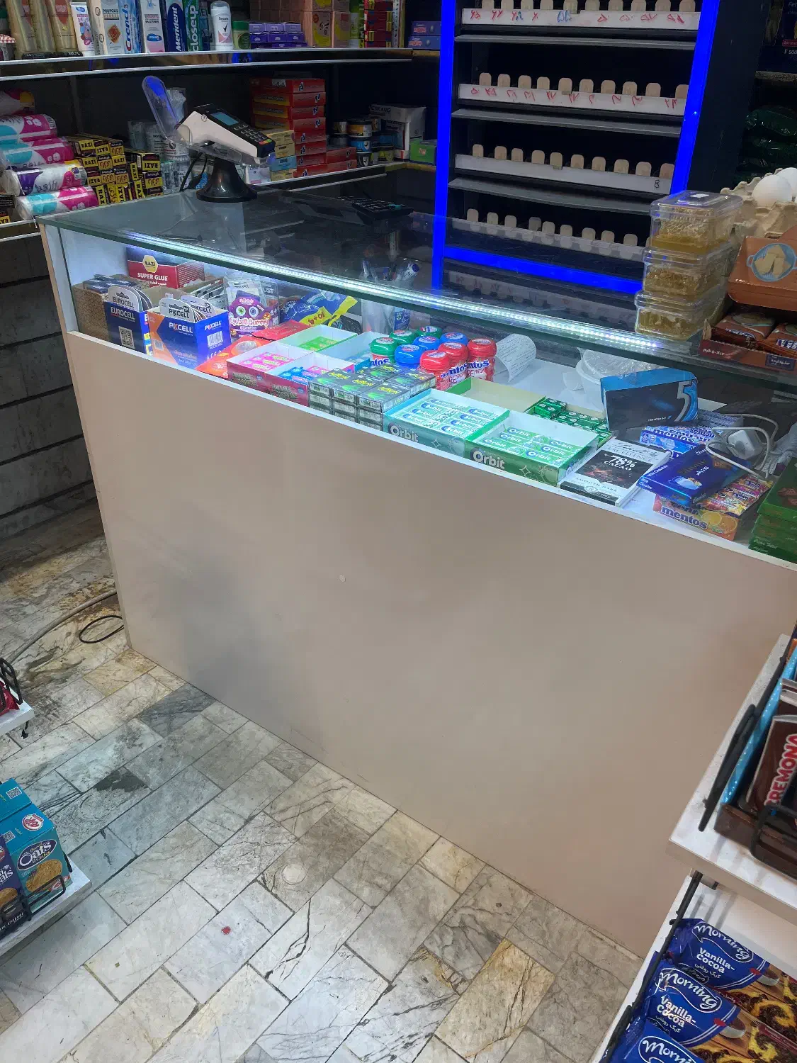 ترازو یخچال مکعبی دخل پیشخوان سوپرمارکت|فروشگاه و مغازه|تهران, سردارجنگل|دیوار