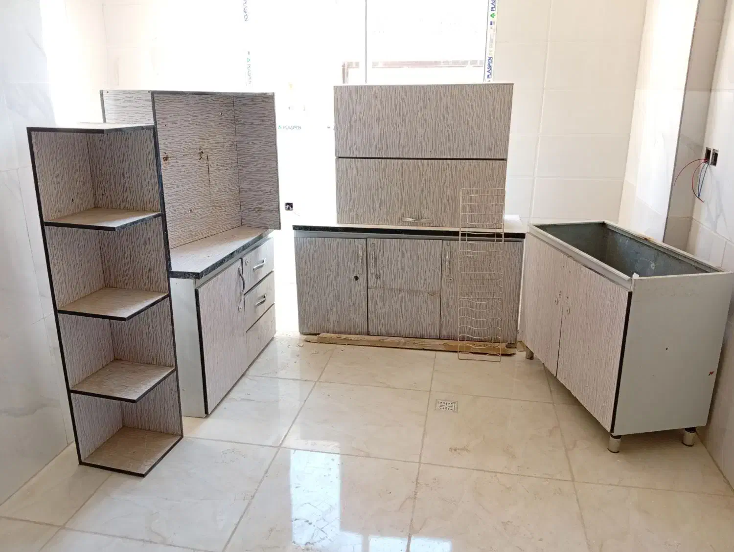 کابینت mdf بدنه فلز|مصالح و تجهیزات ساختمان|قم, قلعه یزدیها|دیوار