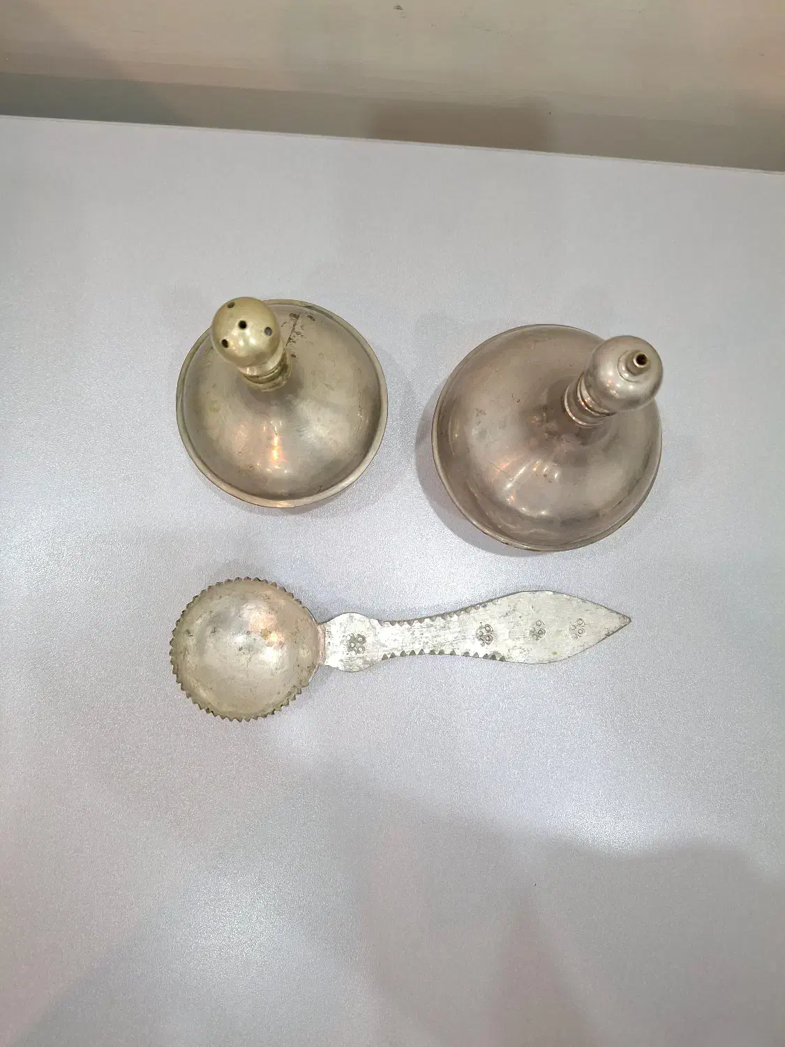 جای نمک وفلفل وقاشق|کلکسیون اشیاء عتیقه|تهران, حسن‌آباد|دیوار