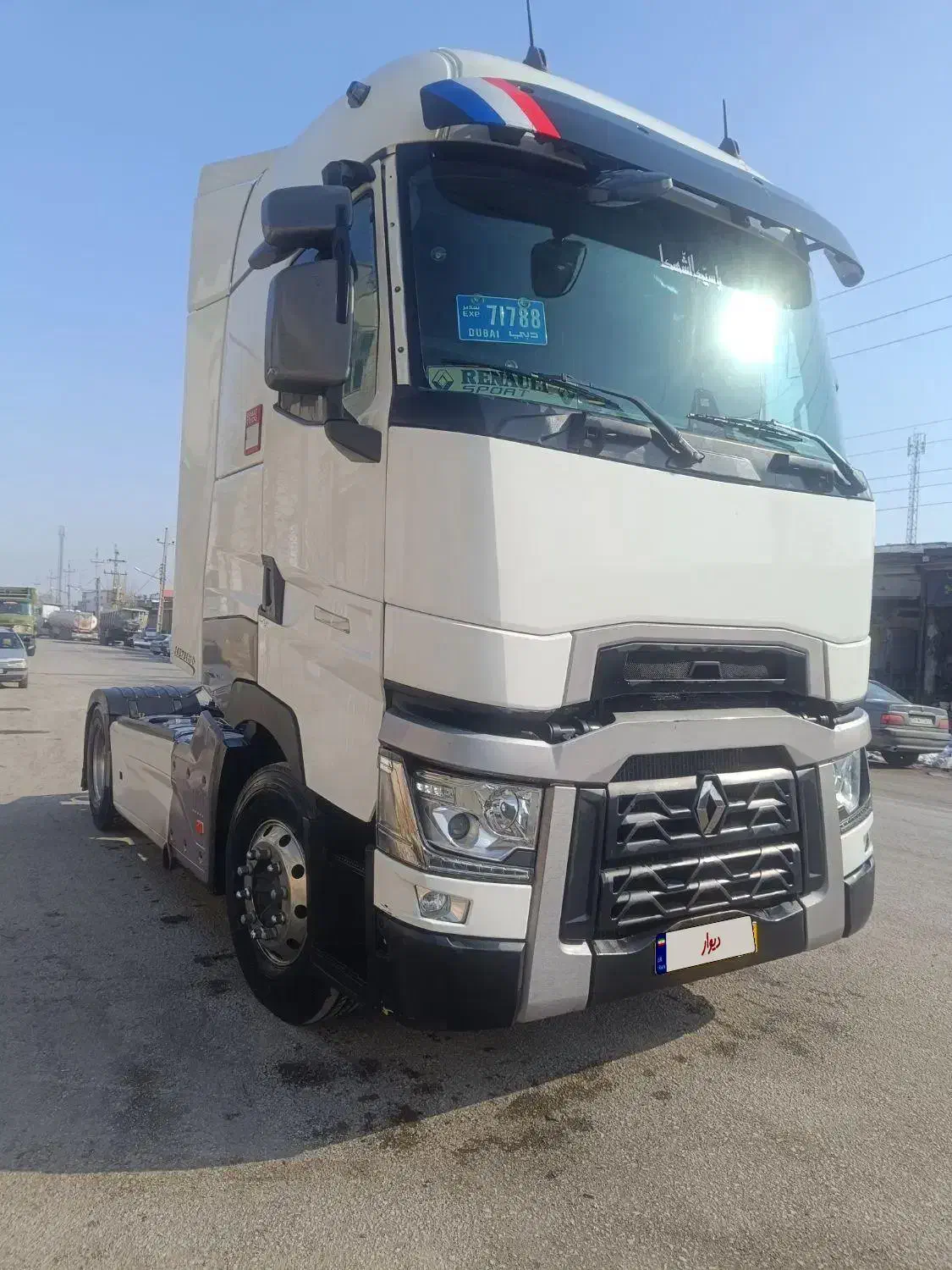 رنو ۵۲۰ مدل ۲۰۲۰. اتاق های|خودرو سنگین|تهران, امیریه|دیوار