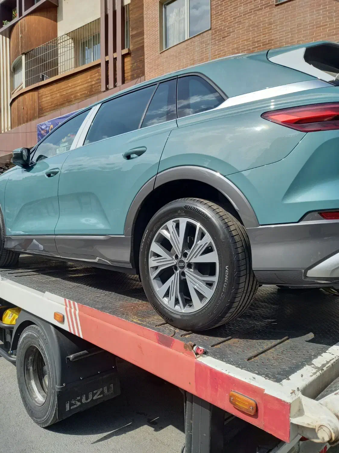 آئودی برقی خشک /سبز اقیانوسی تیپ ا مدل ۲۰۲۴|خودرو سواری و وانت|تهران, فلسطین (میدان انقلاب)|دیوار