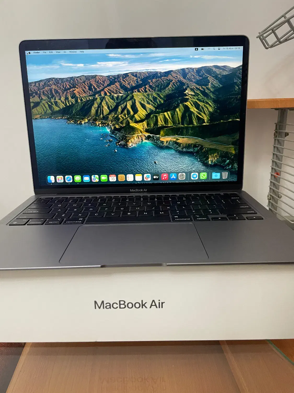 Mac book air 2020|رایانه همراه|تهران, فلسطین (میدان انقلاب)|دیوار