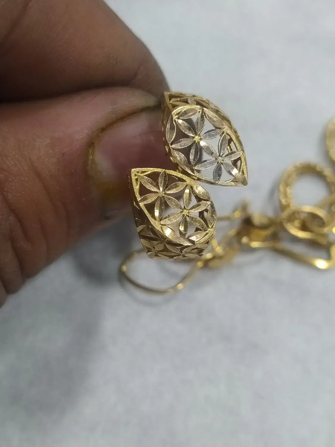 طلای سبک|جواهرات|هرسین, |دیوار