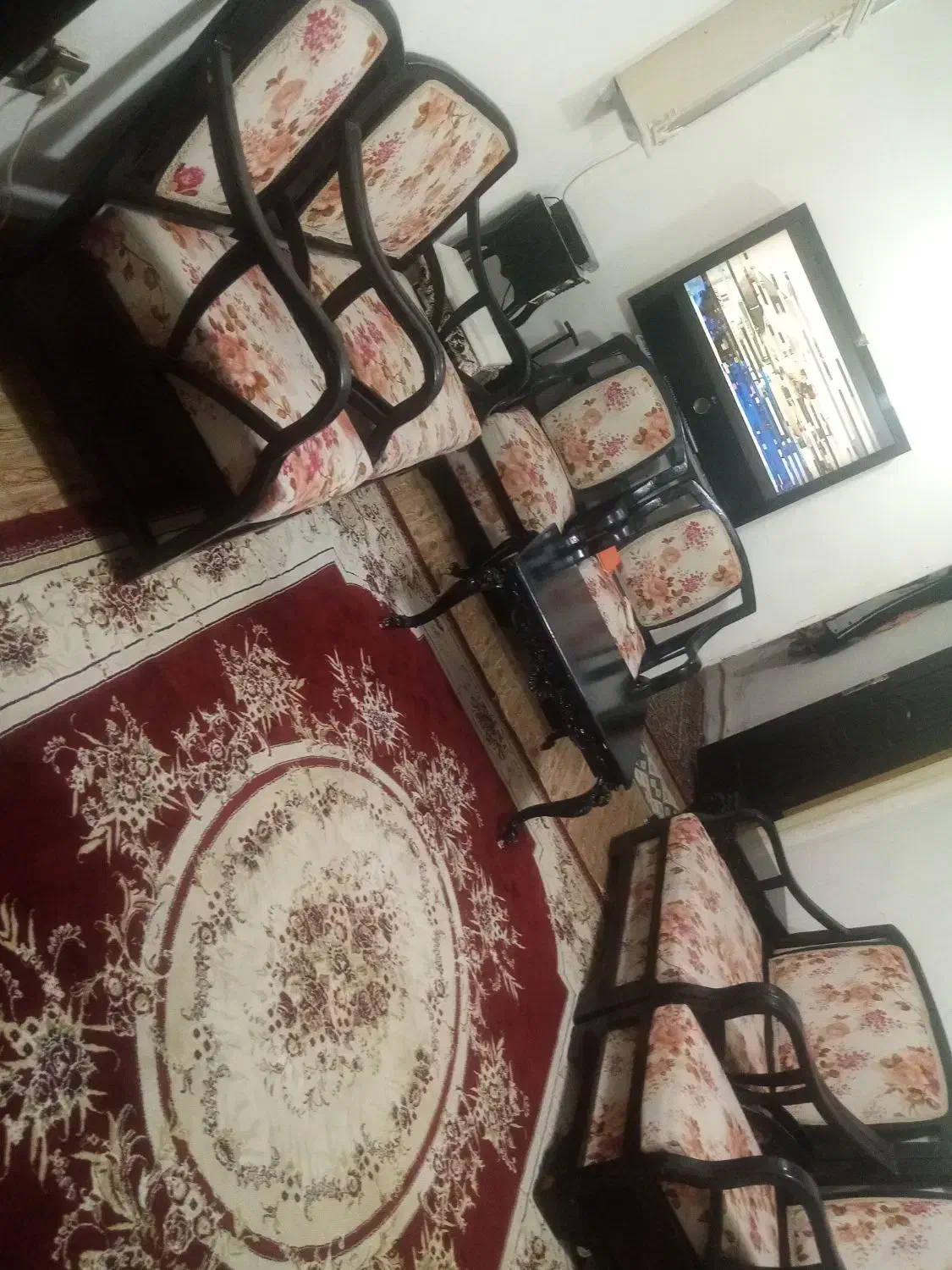 مبل۸نفره باجلومبلی|مبلمان خانگی و میز عسلی|رشت, استقامت ۲|دیوار