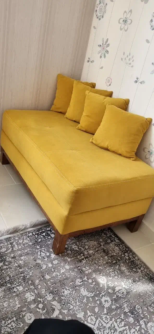 پاف و جلو مبلی|مبلمان خانگی و میز عسلی|پرند, فاز ۲|دیوار