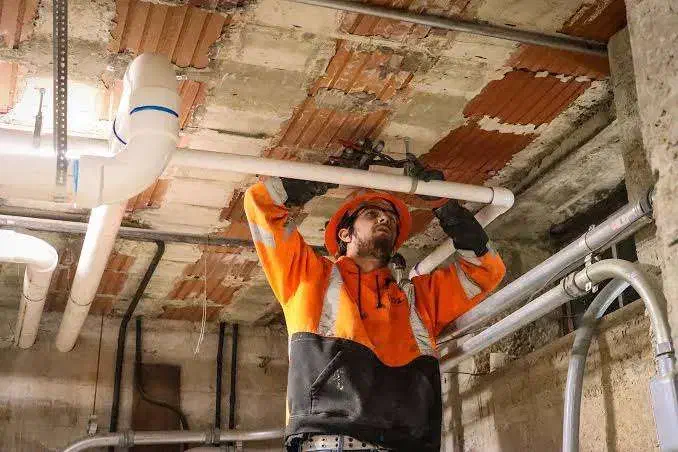 نیازمند لوله کش آب و فاضلاب (شهرستان لامرد)|استخدام معماری، عمران و ساختمانی|داراب, |دیوار