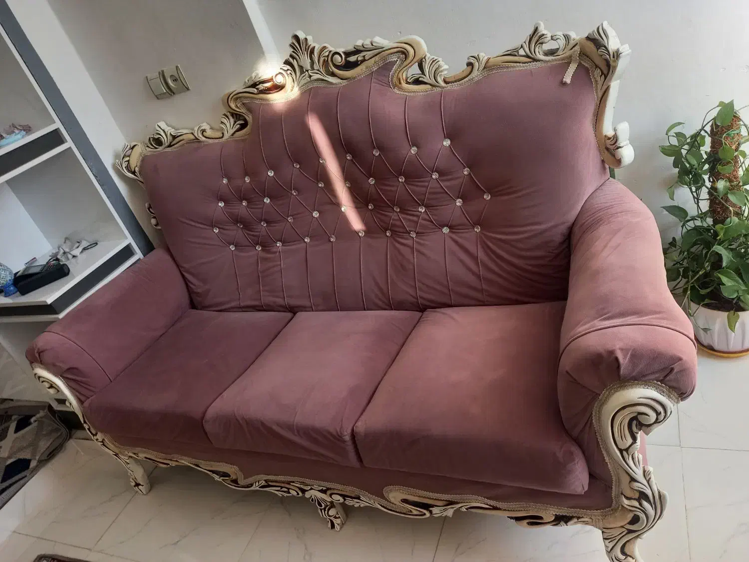 مبل ۷نفره سلطنتی|مبلمان خانگی و میز عسلی|ایلام, |دیوار