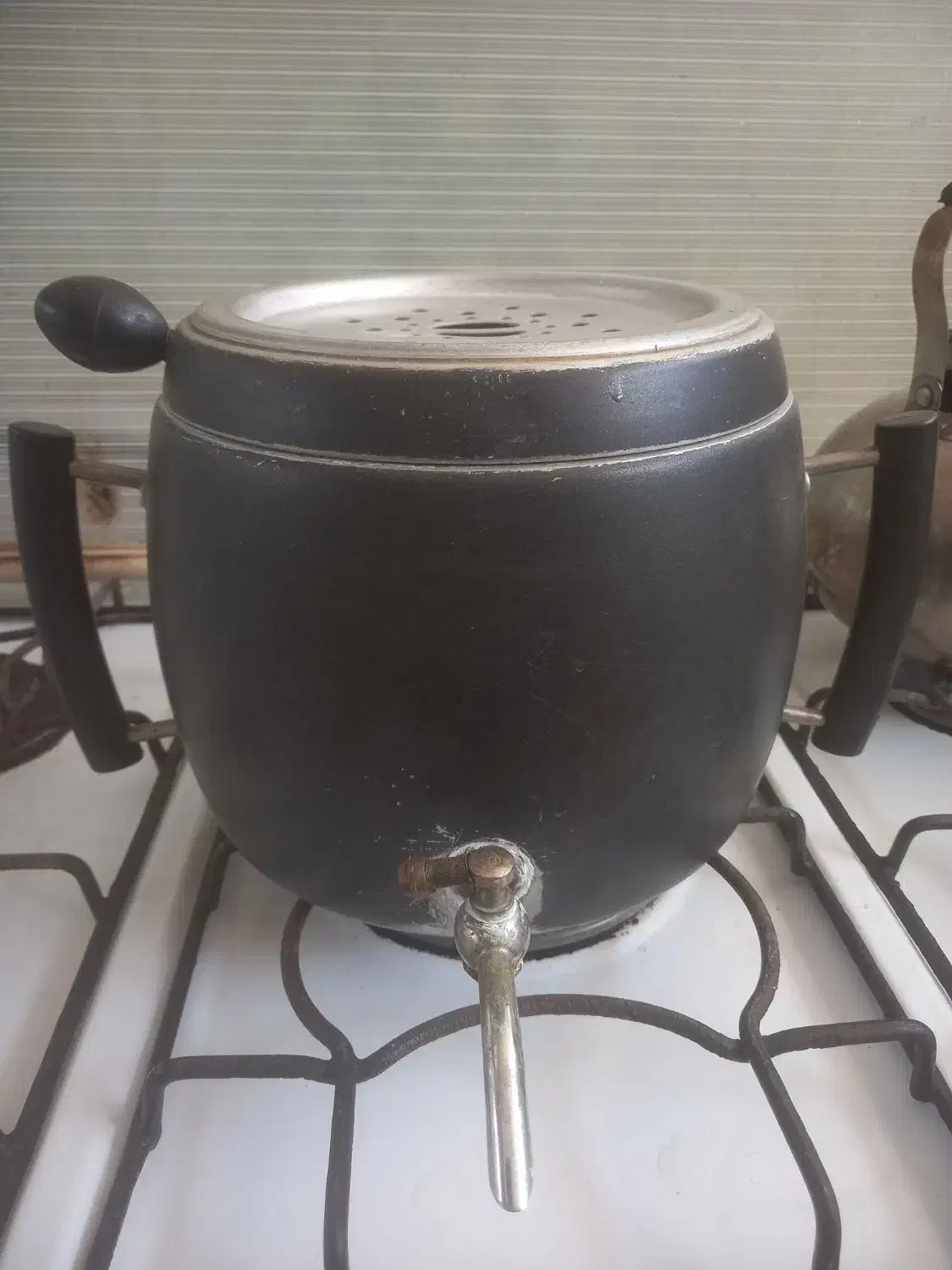 کتری رو گازی|قوری، کتری، قهوه‌ساز دستی|نیشابور, شهید بهشتی|دیوار