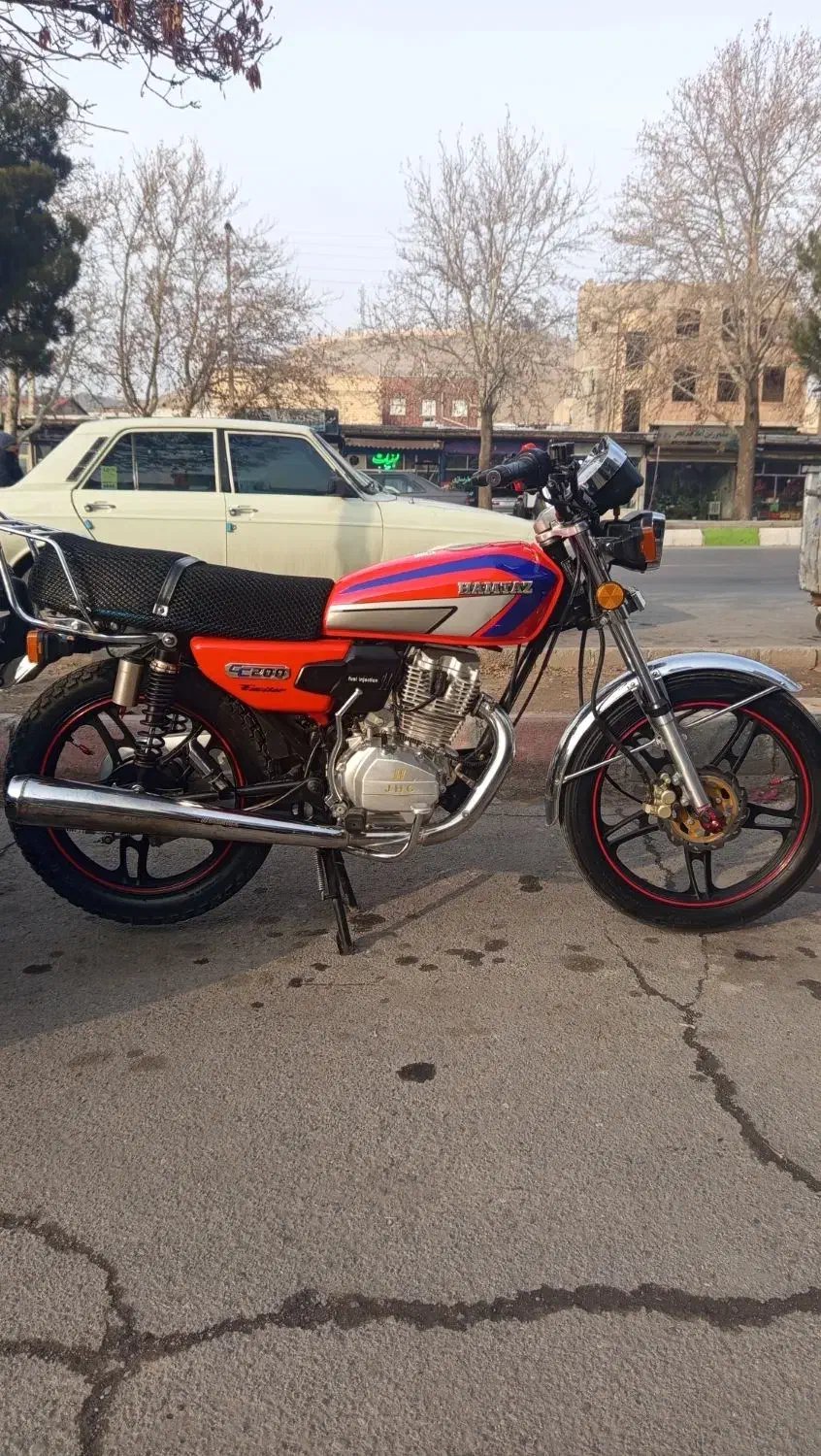 موتور همتاز ۲۰۰|موتورسیکلت|اهر, |دیوار