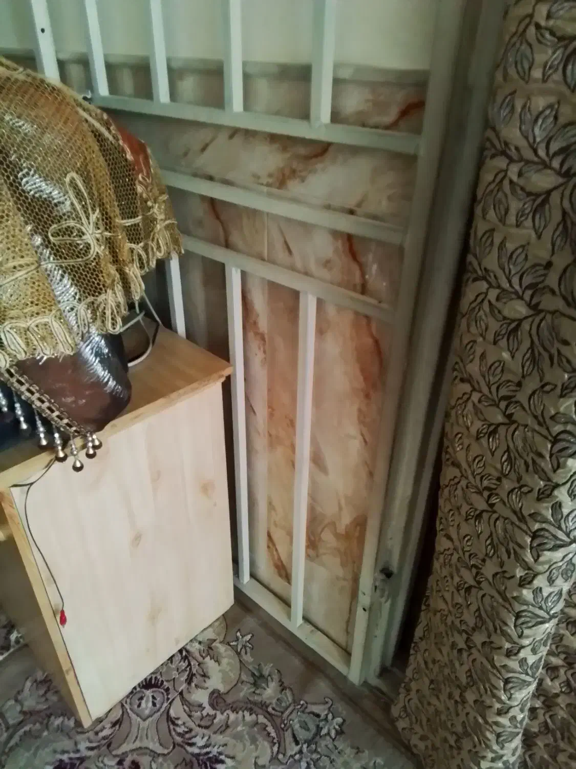 سالم وتمیز در حد نو حفاظ در ورودی|اسباب و اثاث بچه|قم, شهرک فاطمیه|دیوار