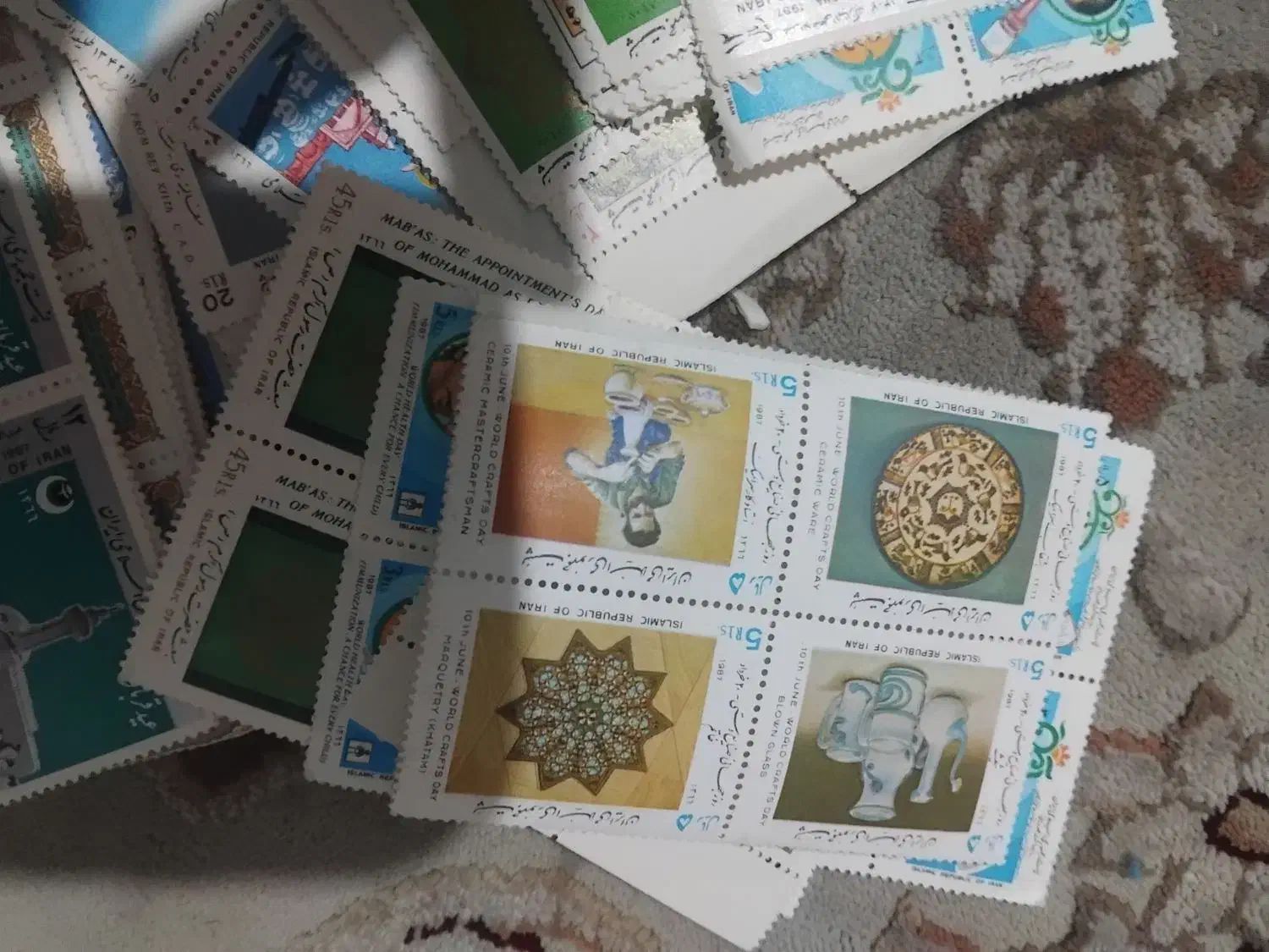 تمبر تعداد دو هزار عدد دونه ای هزار تومن|کلکسیون سکه، تمبر، اسکناس|قرچک, شهرک طلائیه|دیوار