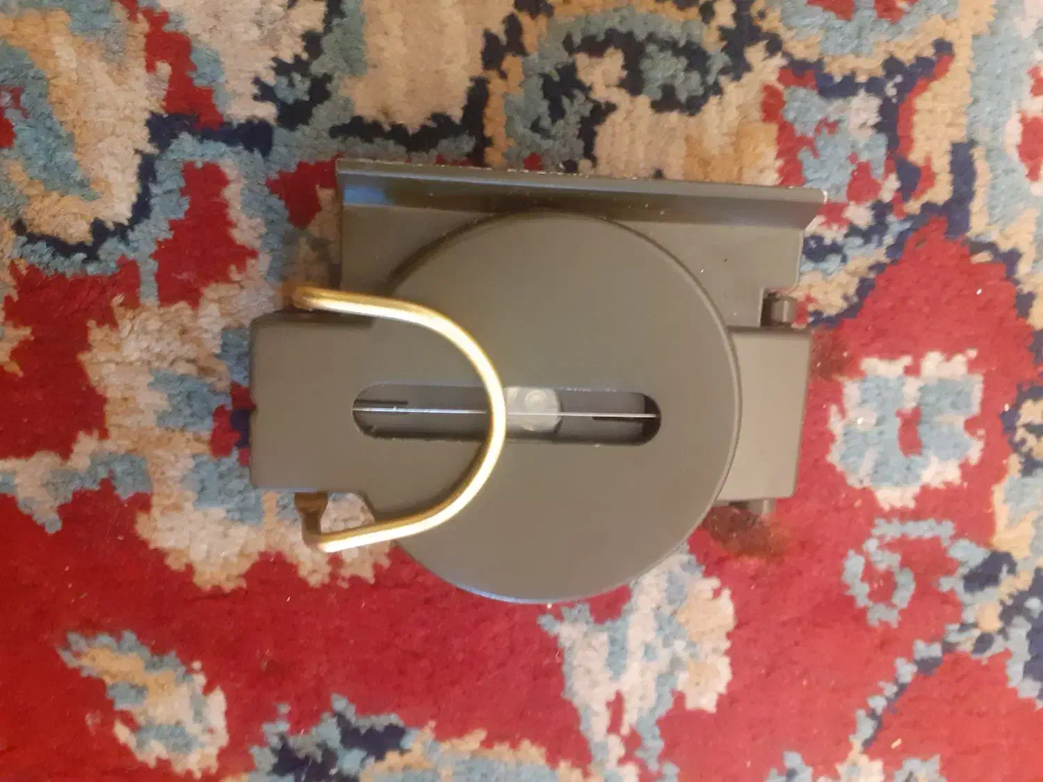 قطبنما|کلکسیون و سرگرمی|نجفآباد, باغ ملی|دیوار