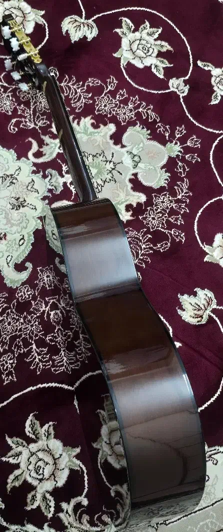 گیتار c70 اصلی|گیتار، بیس، امپلیفایر|ورامین, ورامین|دیوار