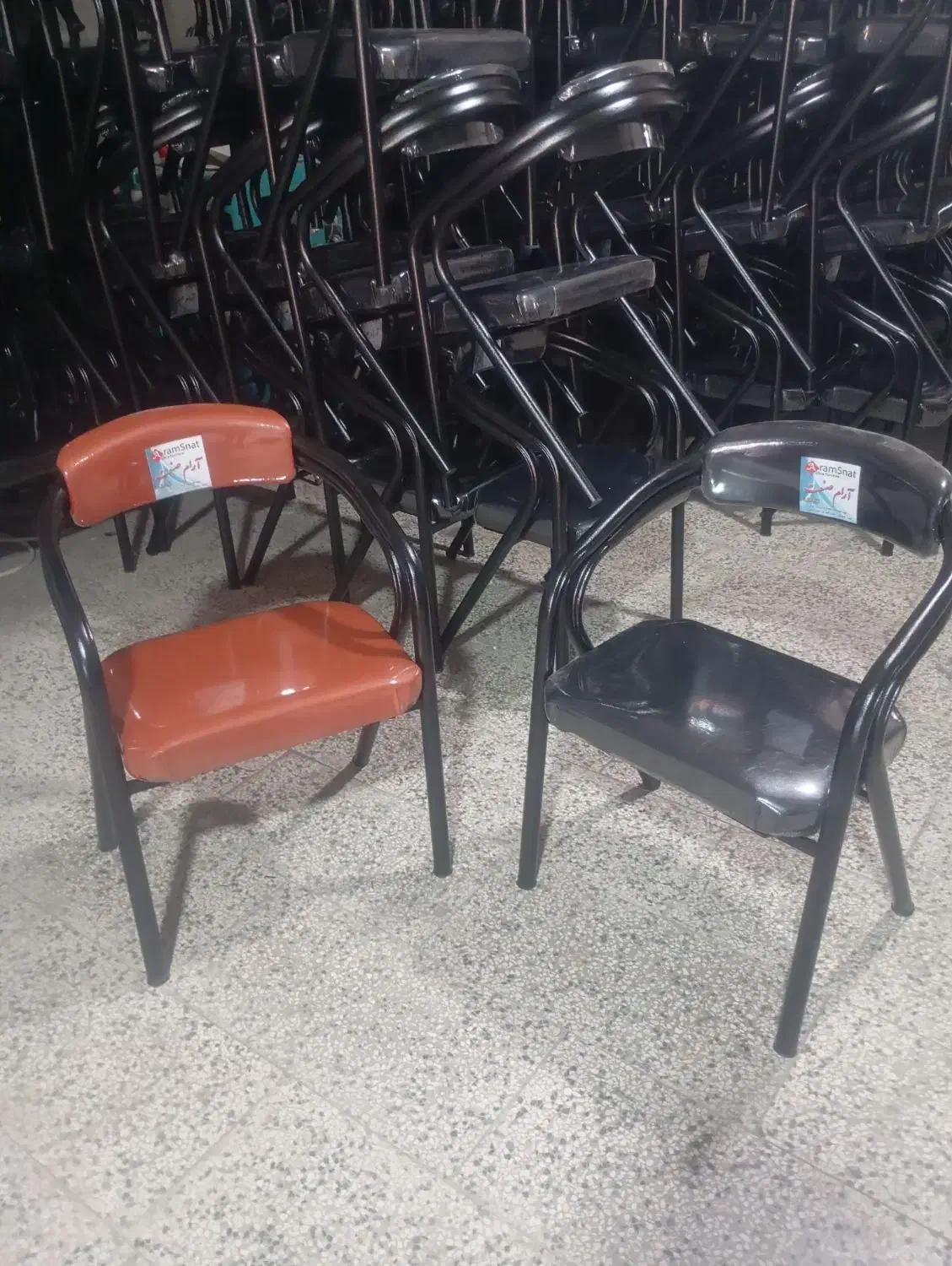 صندلی امپی رنگی|صندلی و نیمکت|مشهد, بهمن|دیوار