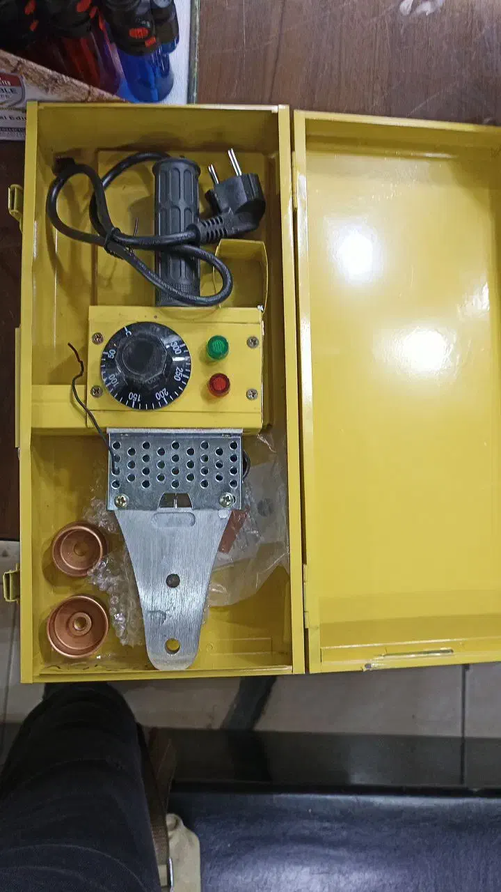 اتو سالم وصفر هشتصدتومان|اتو و لوازم اتو|اهر, |دیوار