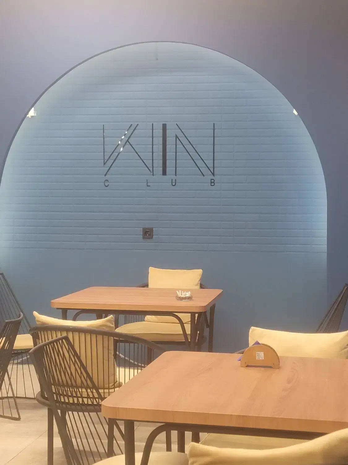 ویتر|استخدام خدمات فروشگاه و رستوران|تبریز, |دیوار