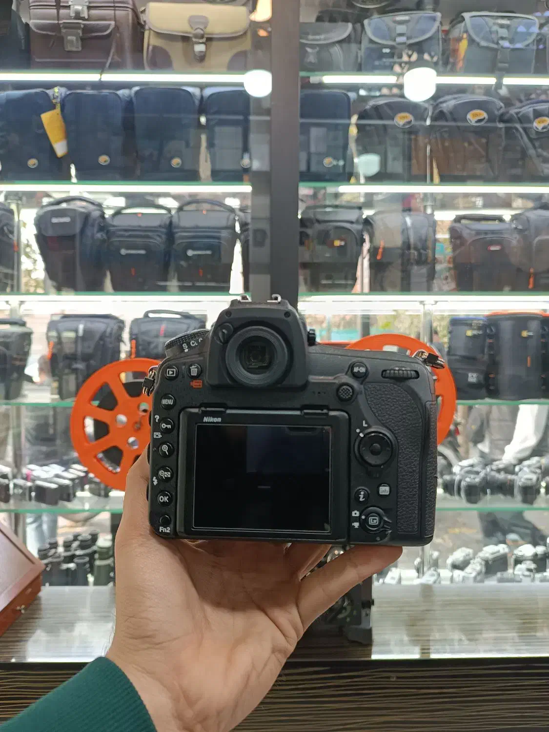 Nikon 850 body|دوربین عکاسی و فیلم‌برداری|تهران, پامنار|دیوار