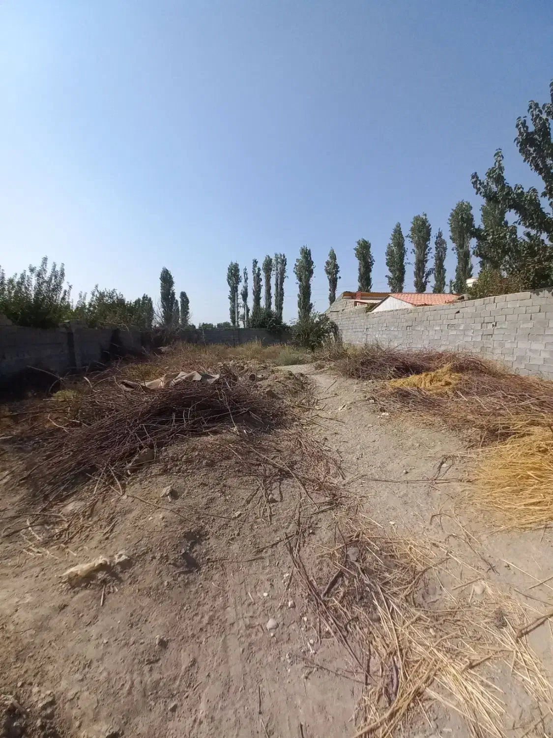 زمین /شهرکی /چهاردیواری ۶۰۰م  تهراندشت /سرخاب|فروش زمین و ملک کلنگی|هشتگرد, تهران دشت|دیوار