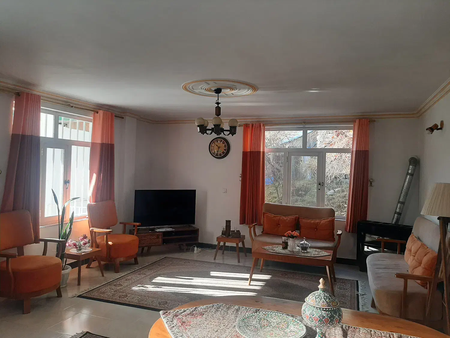 مبل راحتی مدل لهستانی|مبلمان خانگی و میز عسلی|کلاردشت, |دیوار