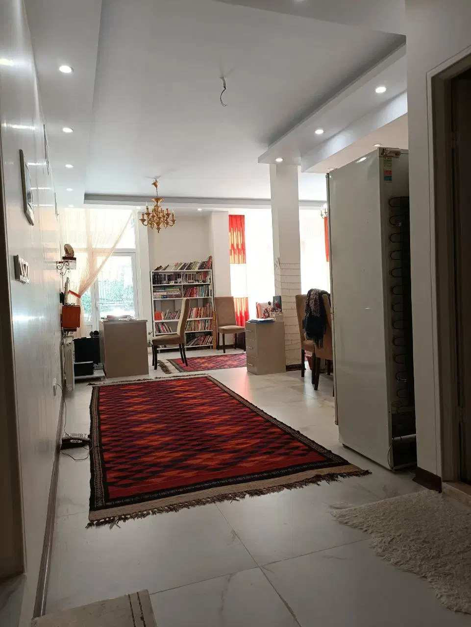 تک واحدی/بازسازی شده/۱۰۵متر/حیاط اختصاصی