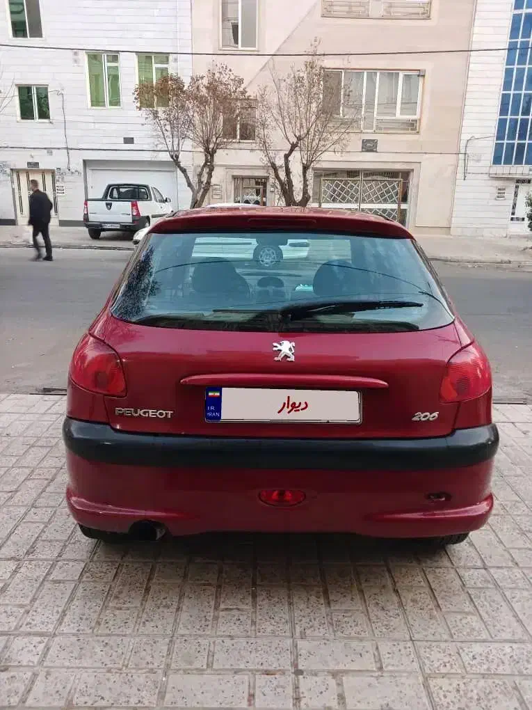 پژو ۲۰۶ مدل ۸۲ فرانسوی|خودرو سواری و وانت|اسلام‌شهر, شهرک مفیدی|دیوار