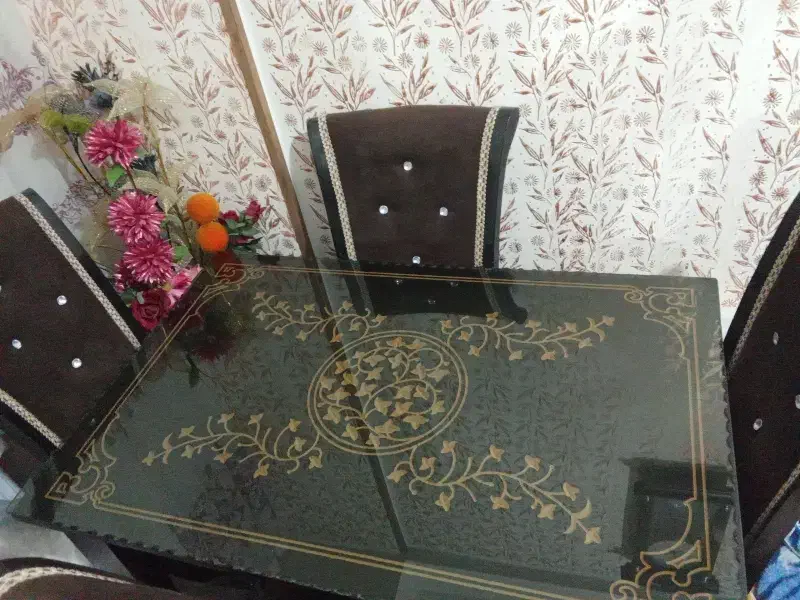 میز ناهار خوری ۴نفره|میز و صندلی غذاخوری|محمدیه-قزوین, |دیوار