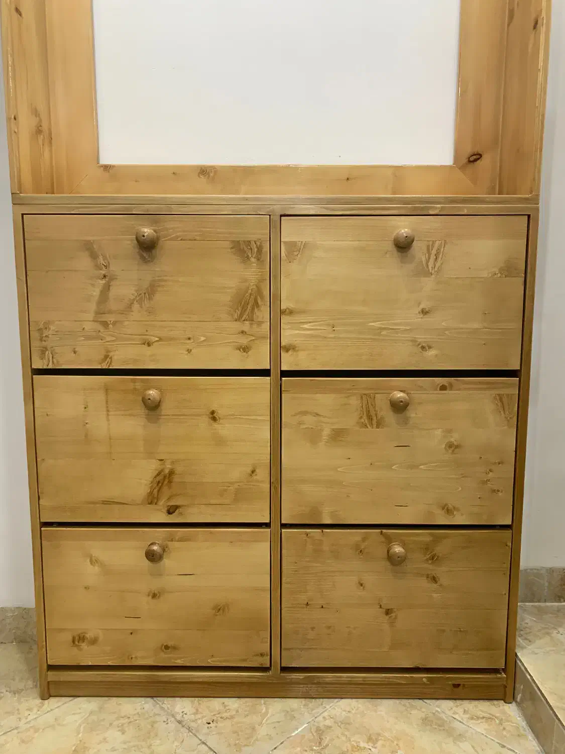 جاکفشی|جاکفشی، کمد، دراور|قشم, |دیوار