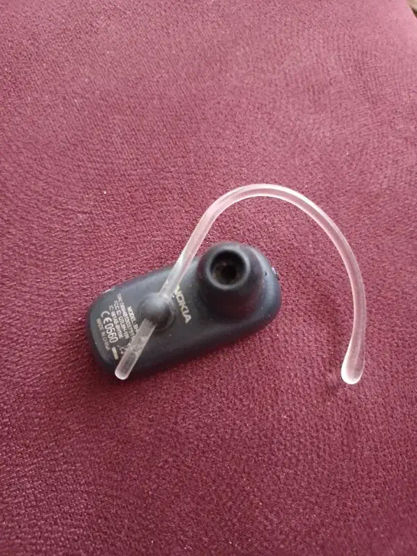 هندزفری و هدفون نوکیا bh105|لوازم جانبی موبایل و تبلت|کاشان, شهرک خاتم الانبیا (مسکن ملی کاشان)|دیوار