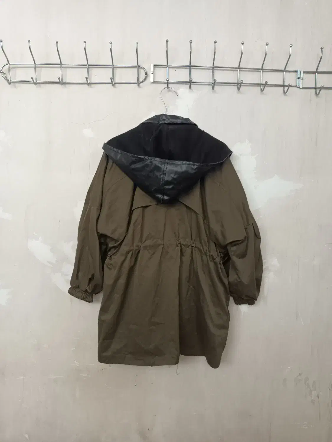 تعدادی لباس پاییزی نو  و درحد نو|لباس|قم, حاج زینل|دیوار