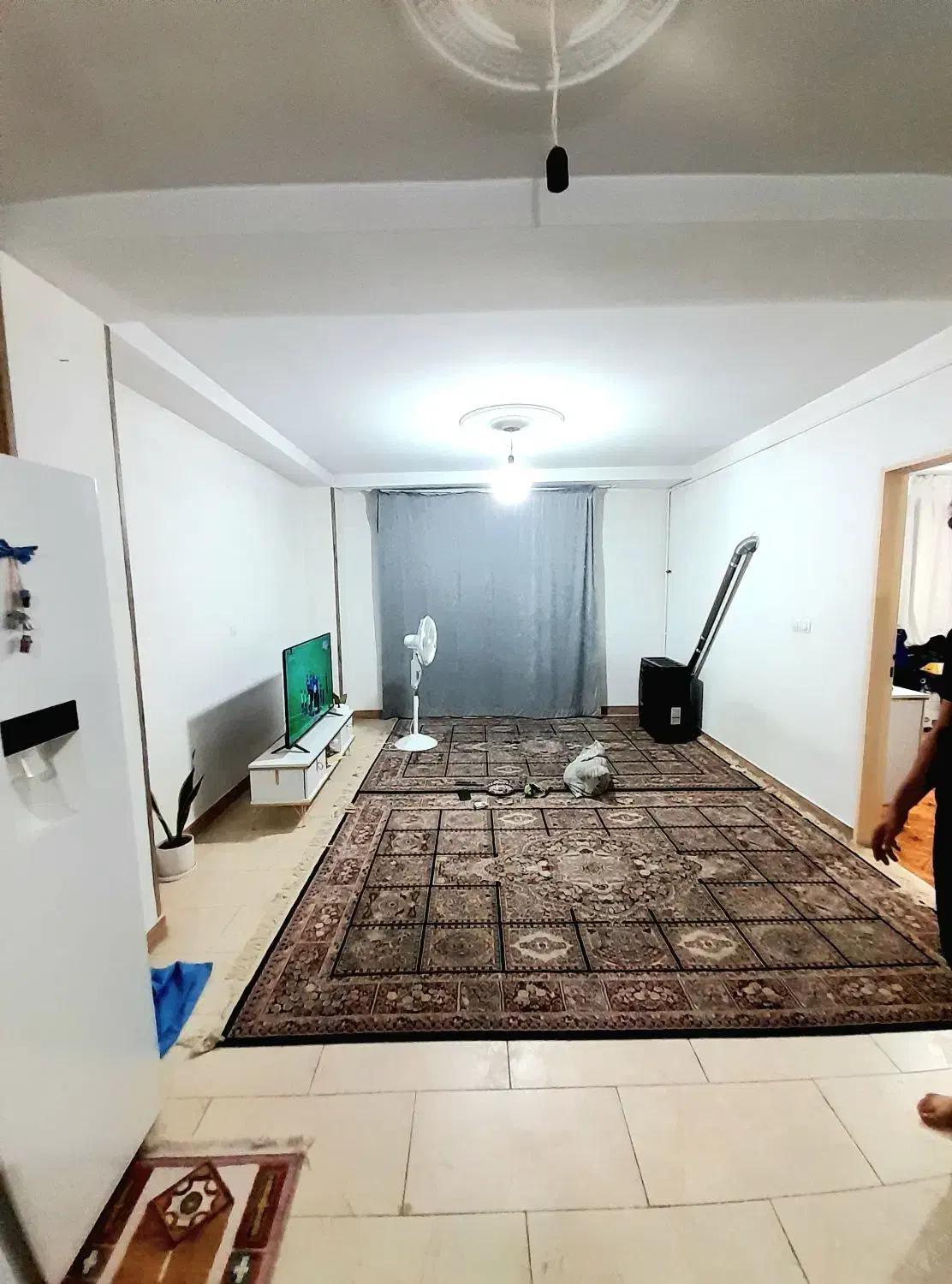 آپارتمان خوش نقشه      پارکینگ اختصاصی مرکز شهر|فروش آپارتمان|کرج, کمال‌شهر|دیوار