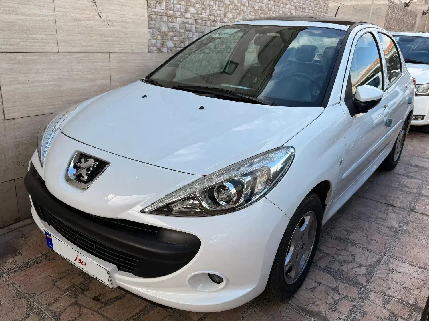 207 پانا 1403 ارتقا|خودرو سواری و وانت|رشت, نیروی دریایی|دیوار