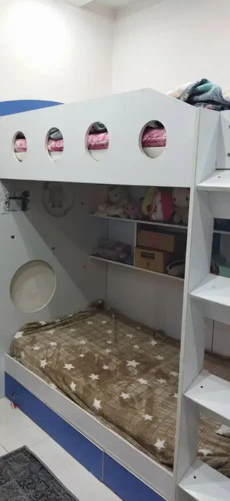 تخت دوطبقه|تخت و سرویس خواب|شیراز, ریاستی|دیوار