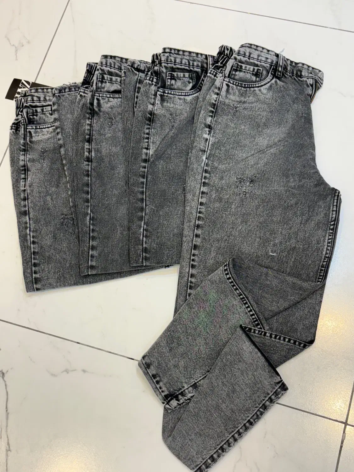 فروش عمده جین و شومیز زیر قیمت فاکتور|لباس|اصفهان, ملک‌شهر|دیوار