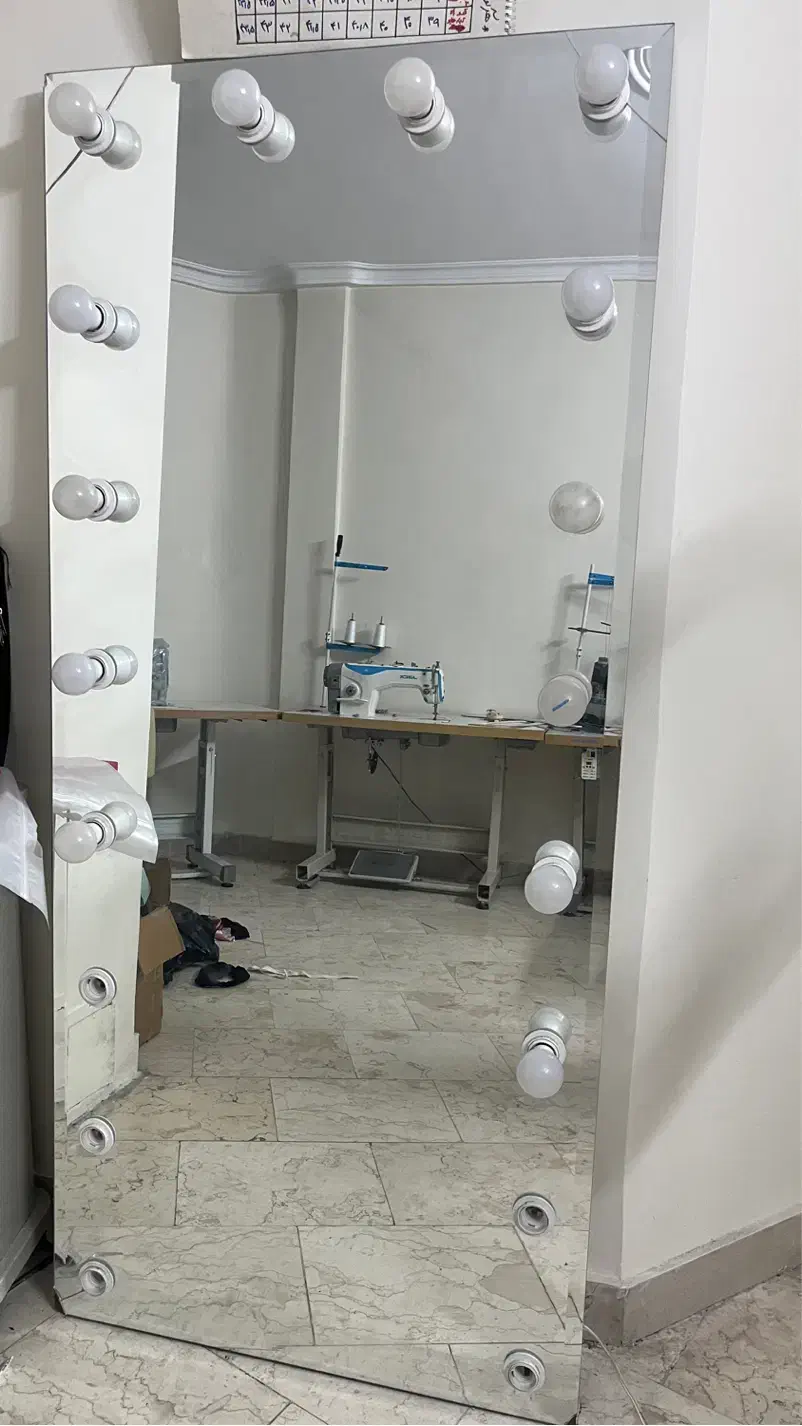 آینه لامپی هالیوودی|آینه|تهران, نیلوفر|دیوار